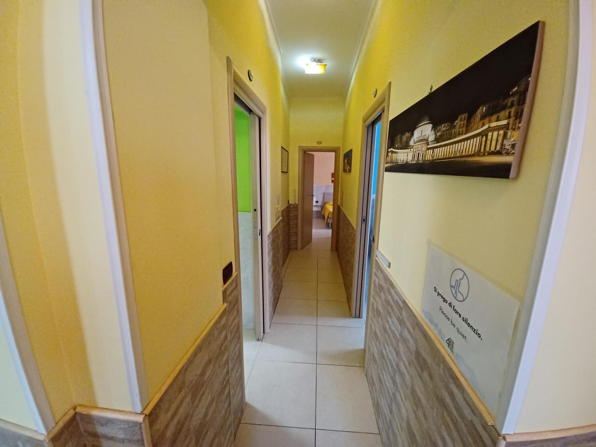 B&B Quattro Palazzi Napoli Centro Exterior foto